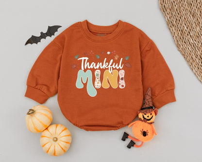 Mama & Mini Thanksgiving Retro Sweaters: Matching Fall Outfits