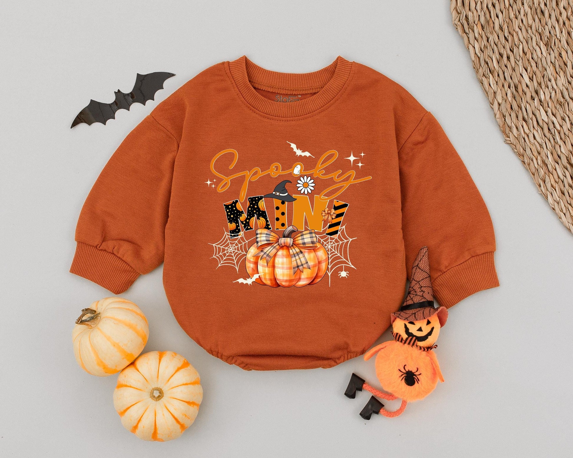 Retro Spooky Mama & Me Sweaters: Custom Halloween Family Outfit