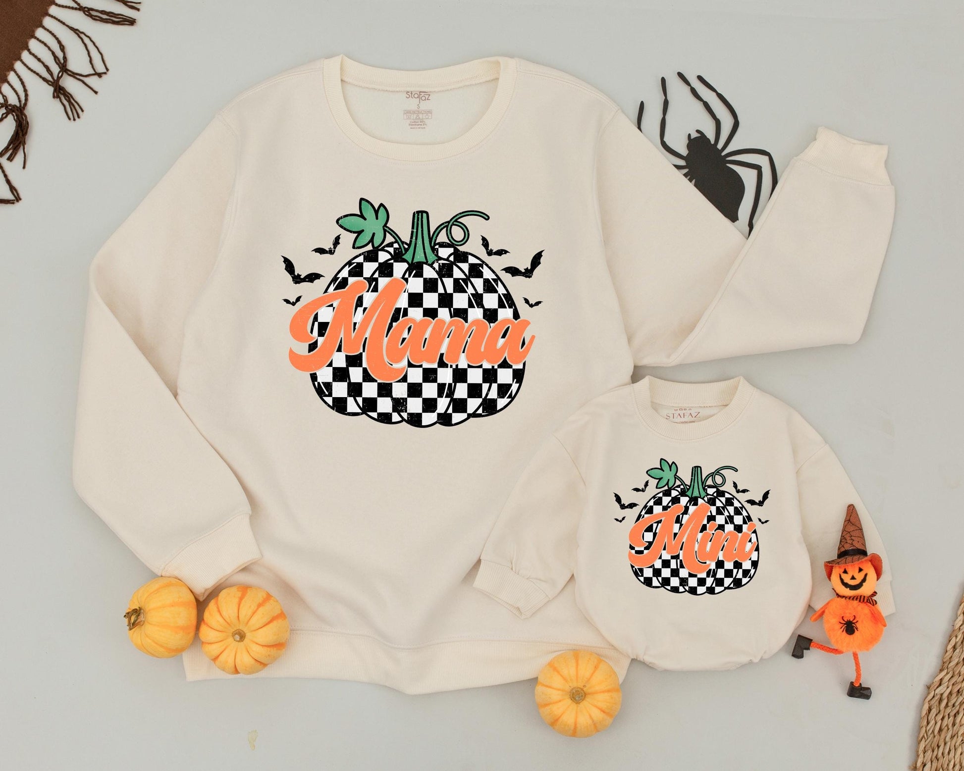 Matching Retro Halloween Sweatshirts for Mom and Child – Pumpkin Design