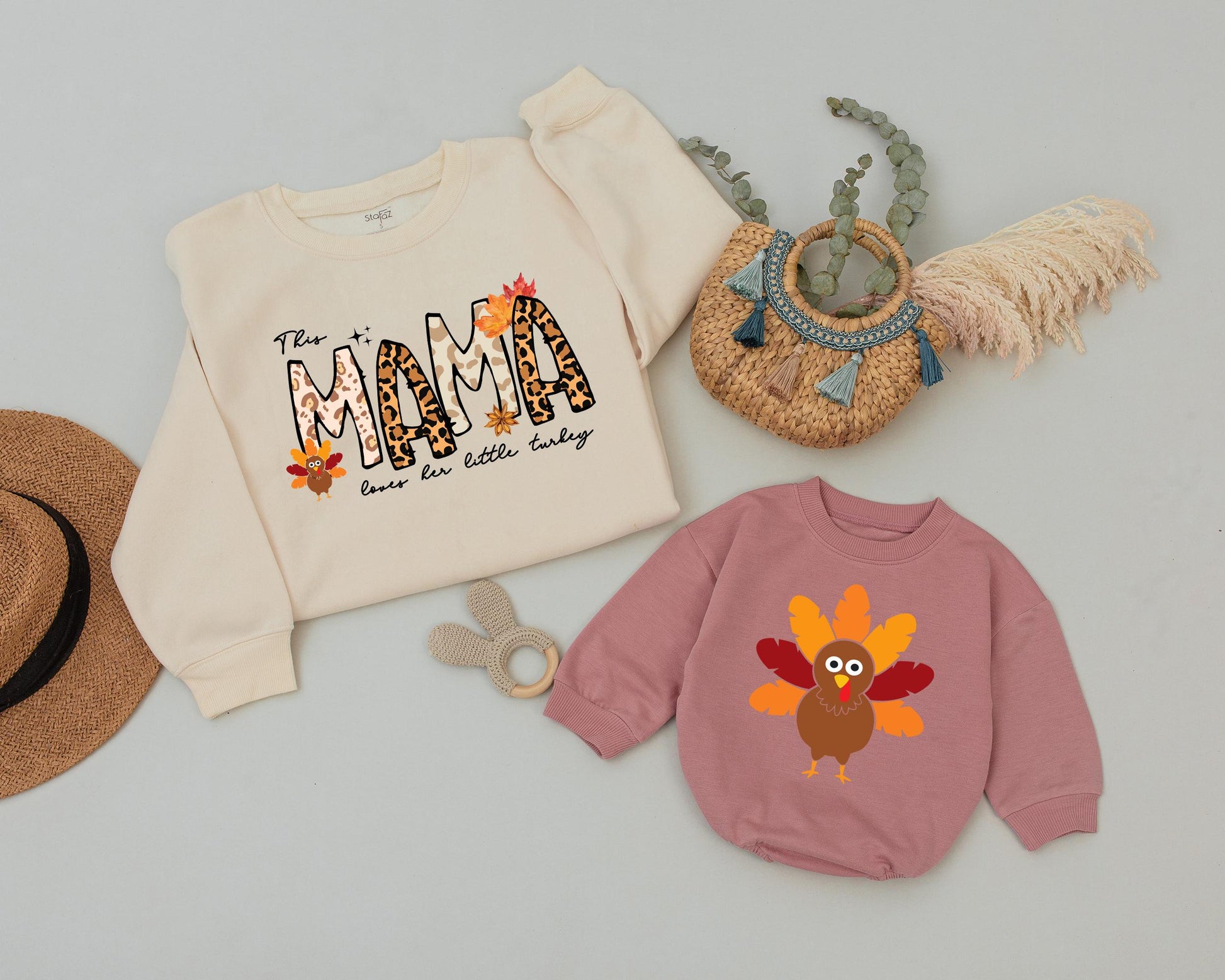 Matching Thanksgiving Sweatshirts: Mama and Mini Retro Style