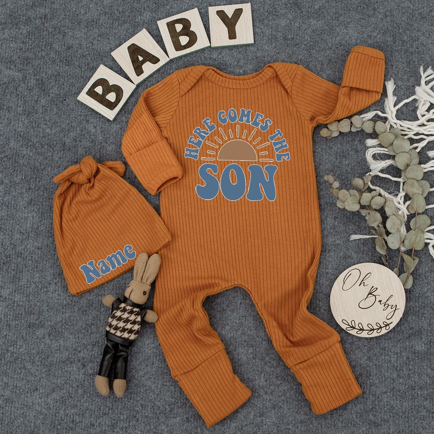 Here Comes The Son Baby Boy Bodysuit - Retro Sun Design Newborn Outfit & Announcement Gift - Blue Block Text, Vintage Style Baby Shower Gift