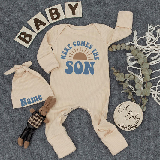 Here Comes The Son Baby Boy Bodysuit - Retro Sun Design Newborn Outfit & Announcement Gift - Blue Block Text, Vintage Style Baby Shower Gift