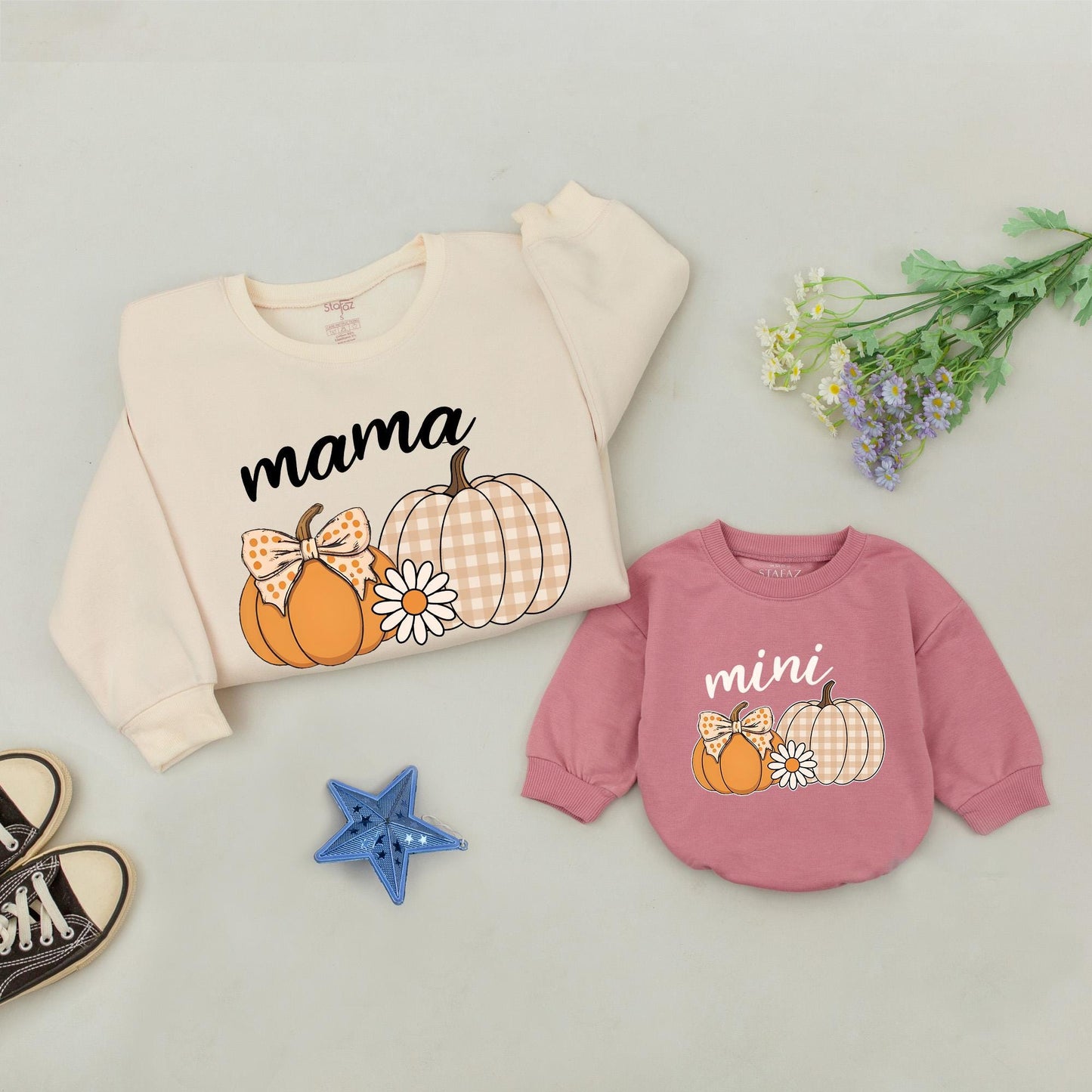 Mama and Mini Pumpkin Sweatshirt Set – Retro Fall Matching Outfit