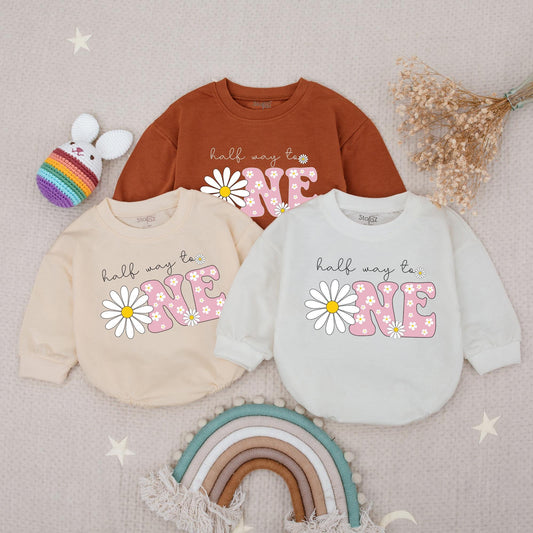 Personalized Daisy Half Birthday Girl Romper Cute Boho Pink Outfit with 1/2 ONE Design Whimsical Newborn Bodysuit Vintage Inspired Baby Shower Gift Clothes