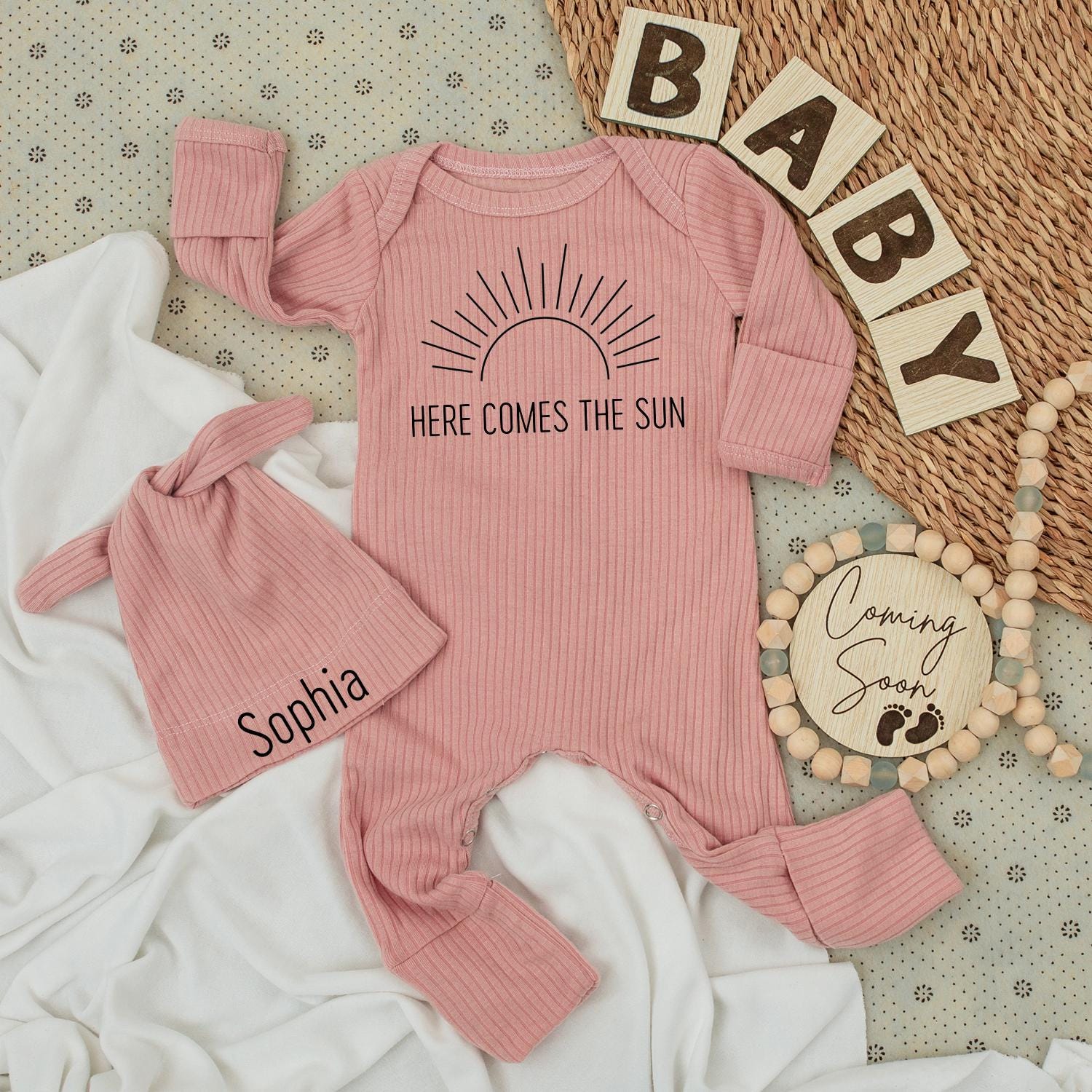 Here Comes The Sun Baby Bodysuit & Personalized Sophia Hat Set, Minimalist Newborn Outfit, Modern Baby Girl Clothes, Sunshine Announcement Gift (139 chars)