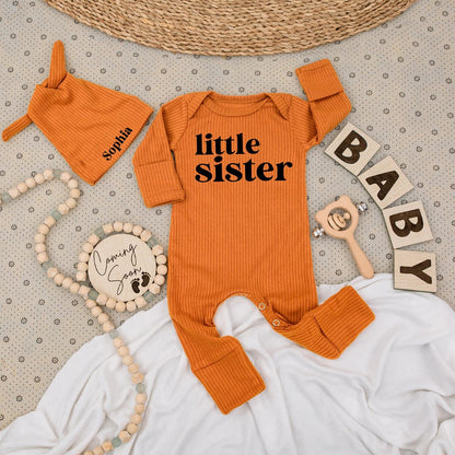 Little Sister Outfit: Personalized Bodysuit & Hat Set, Custom Name Baby Gift, Newborn Girl Clothes, Cute Coming Soon Outfit for Sophia, Modern Sister Set