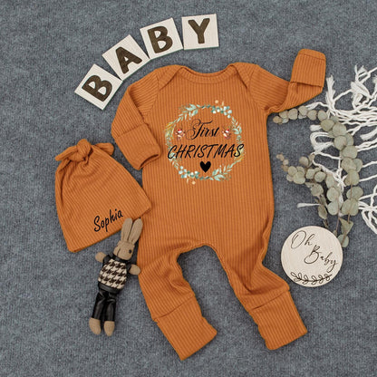 First Christmas Baby Bodysuit & Hat Set - Cream Wreath Design, Reindeer Graphics, Custom Newborn Outfit Gift