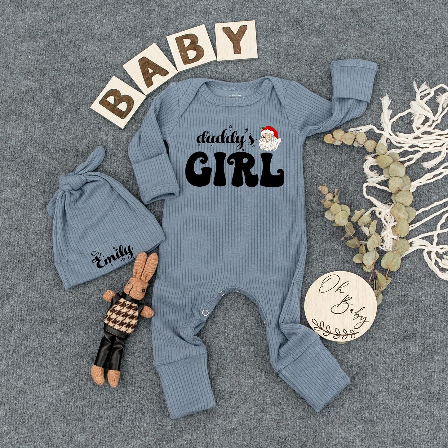 Daddy's Girl Christmas Baby Bodysuit & Hat Set with Santa Claus Design Newborn Coming Home Outfit First Holiday Shower Gift