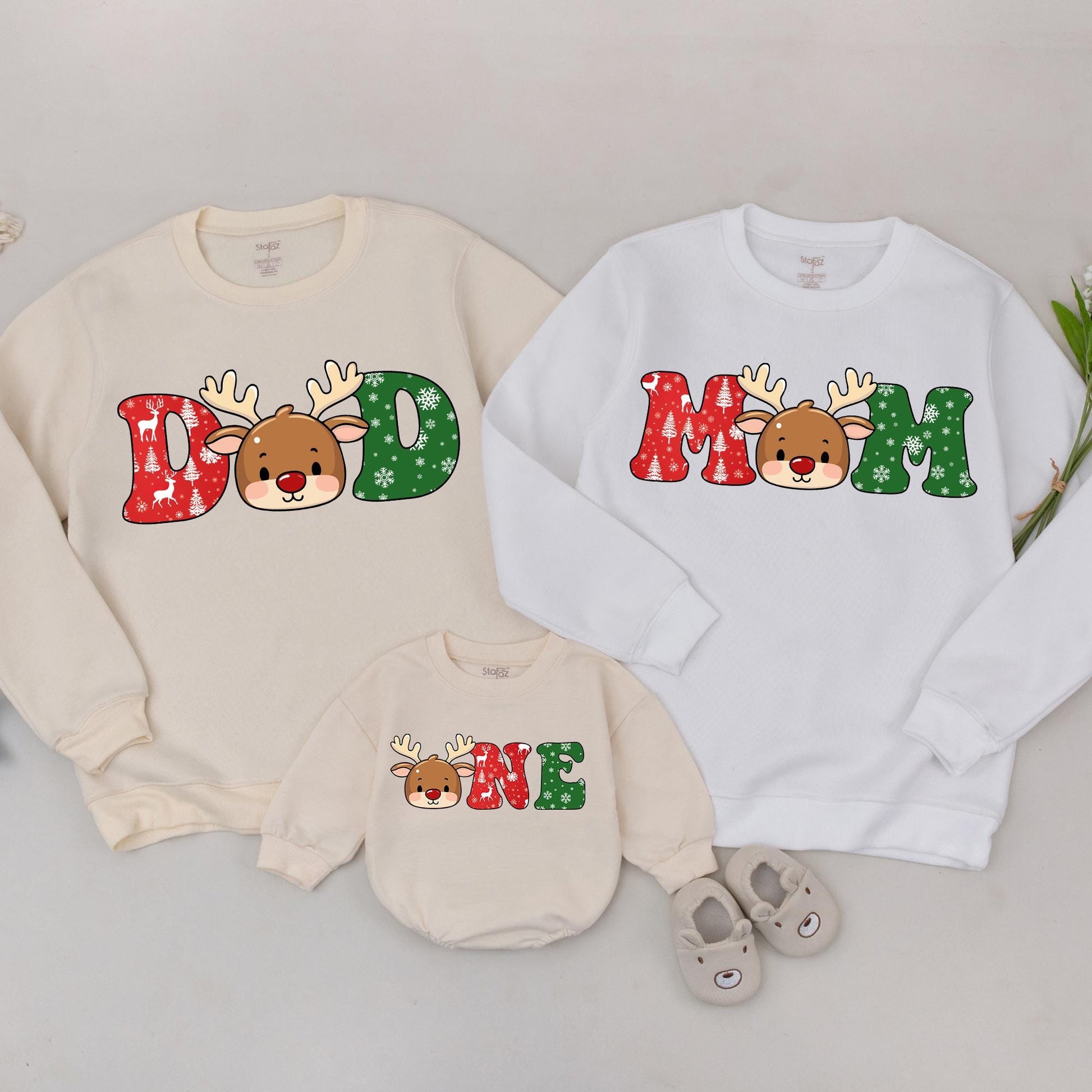 Matching Reindeer Family Christmas Sweaters – Mommy & Me Outfits