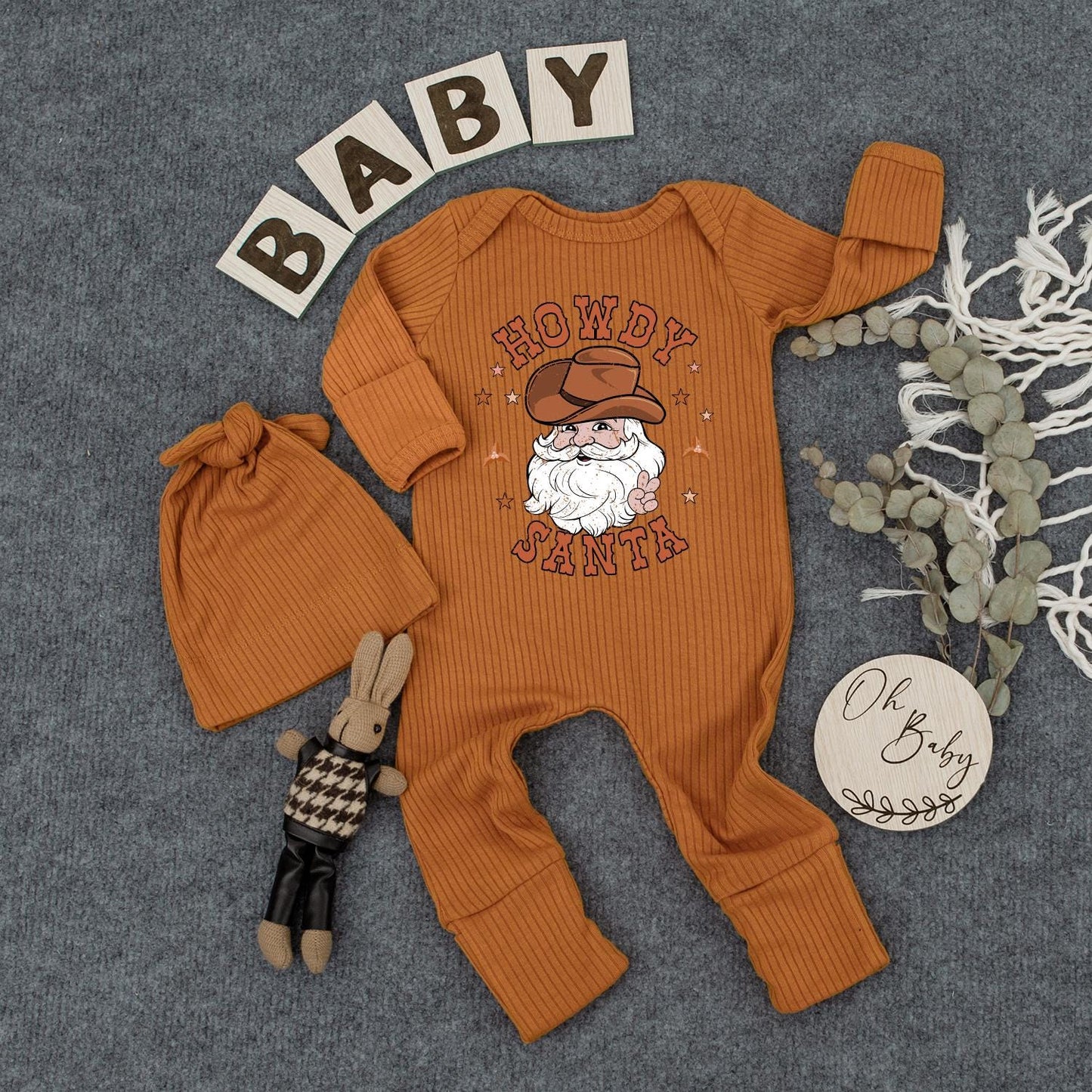 Howdy Santa Christmas Baby Bodysuit & Hat Set, Retro Cowboy Santa Outfit, Newborn Jumpsuit, Baby Shower Gift, First Christmas, Announcement, Xmas Style 135