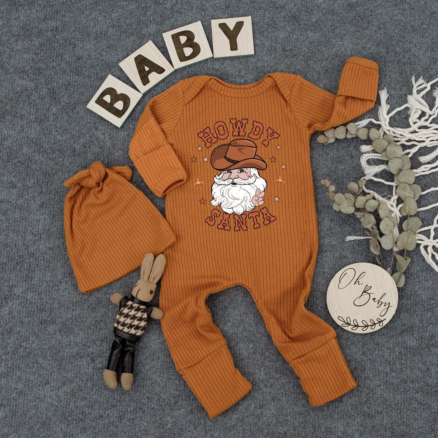 Howdy Santa Christmas Baby Bodysuit & Hat Set, Retro Cowboy Santa Outfit, Newborn Jumpsuit, Baby Shower Gift, First Christmas, Announcement, Xmas Style 135