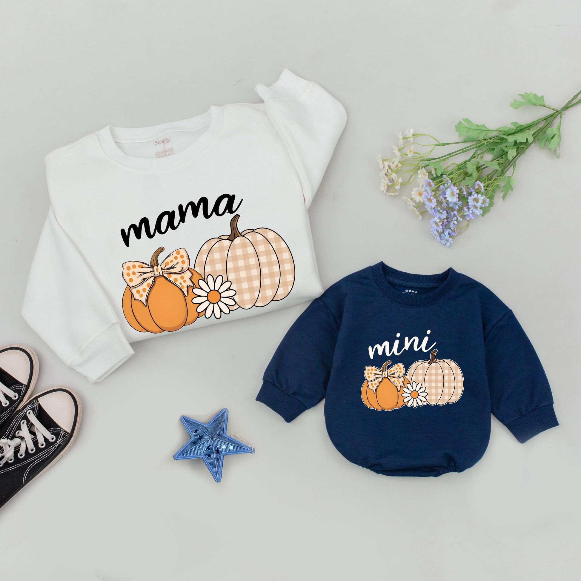 Mama and Mini Pumpkin Sweatshirt Set – Retro Fall Matching Outfit