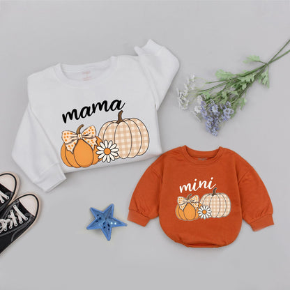 Mama and Mini Pumpkin Sweatshirt Set – Retro Fall Matching Outfit