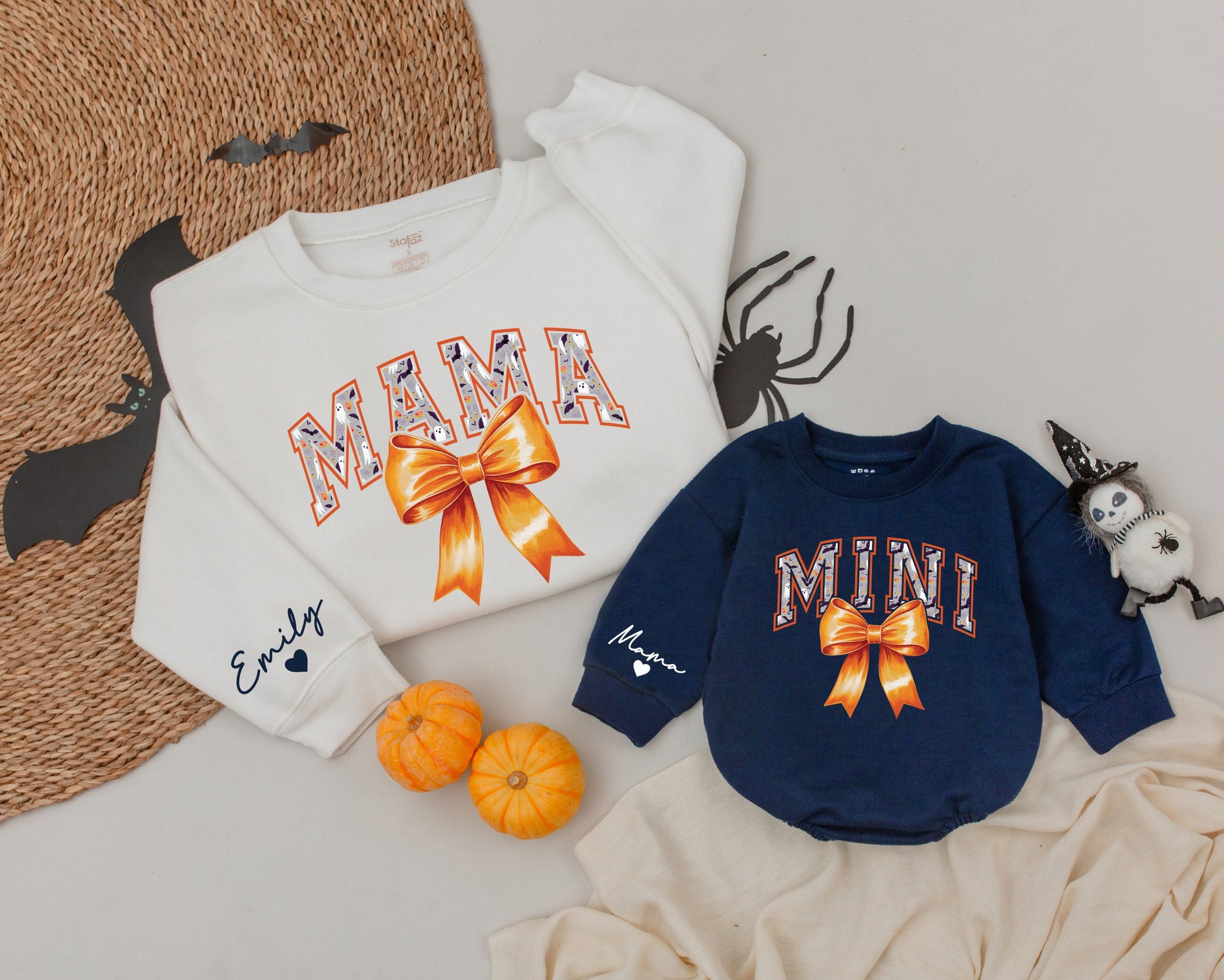 Matching Mama & Mini Fall Outfits: Retro Halloween Family Sweaters