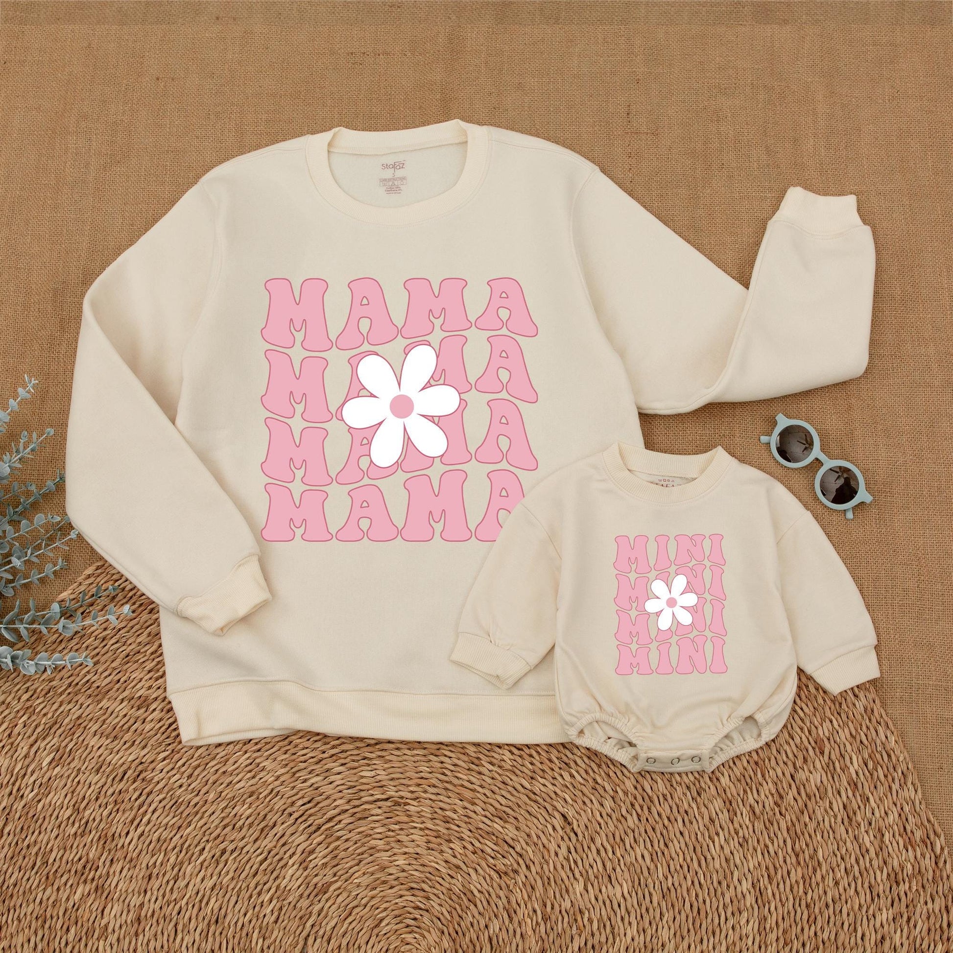 Matching Vintage Daisy Sweatshirts for Mom & Daughter Outfits