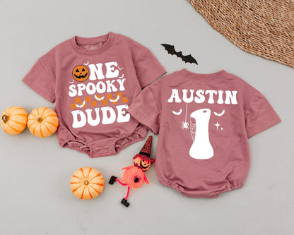 Custom One Spooky Dude Romper Personalized Name Halloween Baby Bodysuit Retro Pumpkin Bats Outfit Spooky 1st Birthday Gift First Fall Costume 135