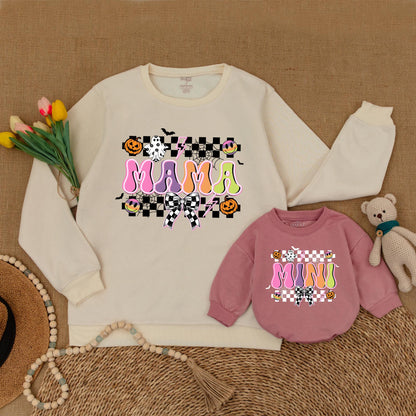 Retro Mama & Mini Halloween Sweaters: Trendy Matching Spooky Outfits