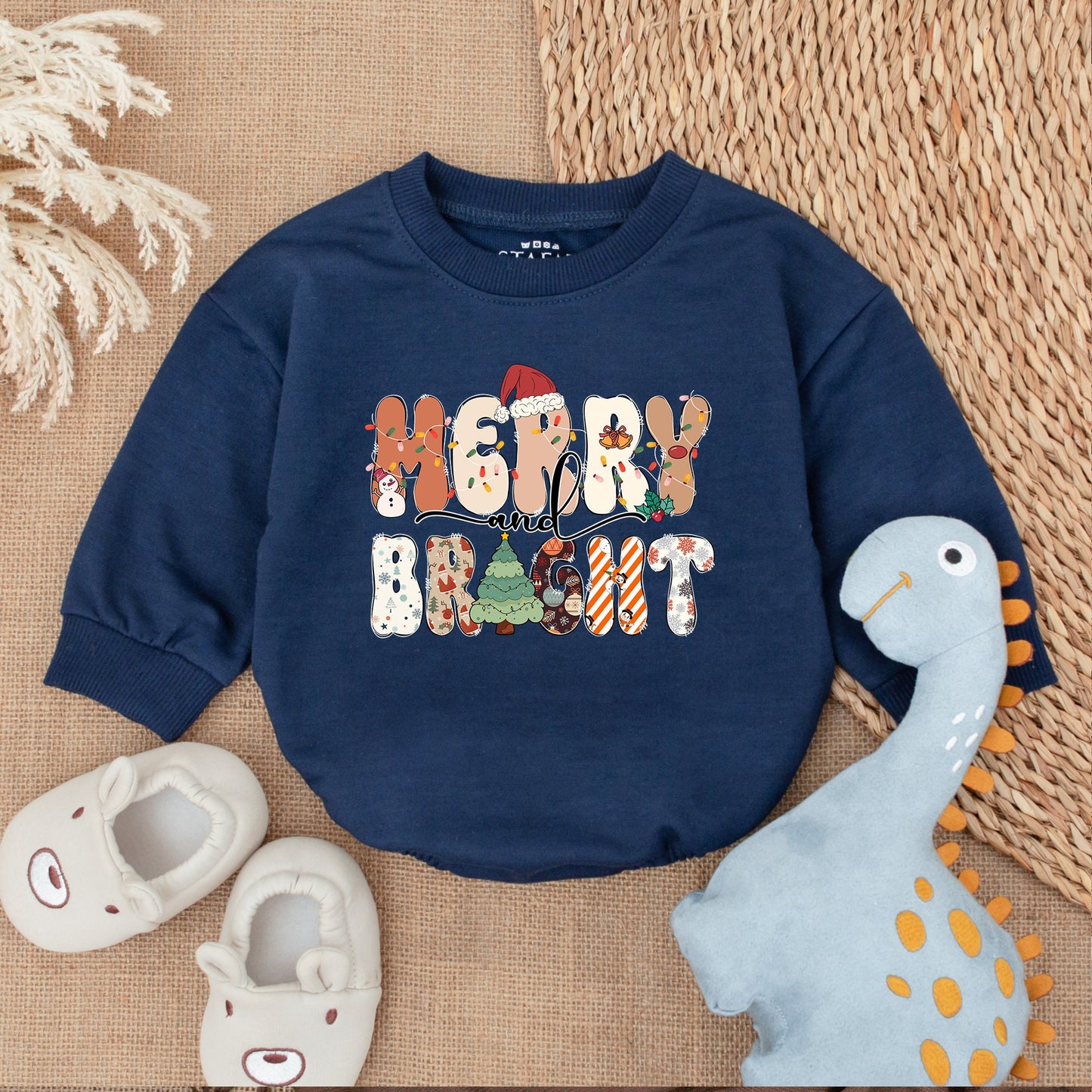 Festive Baby Romper & Sweatshirt Set: Perfect Christmas Outfit