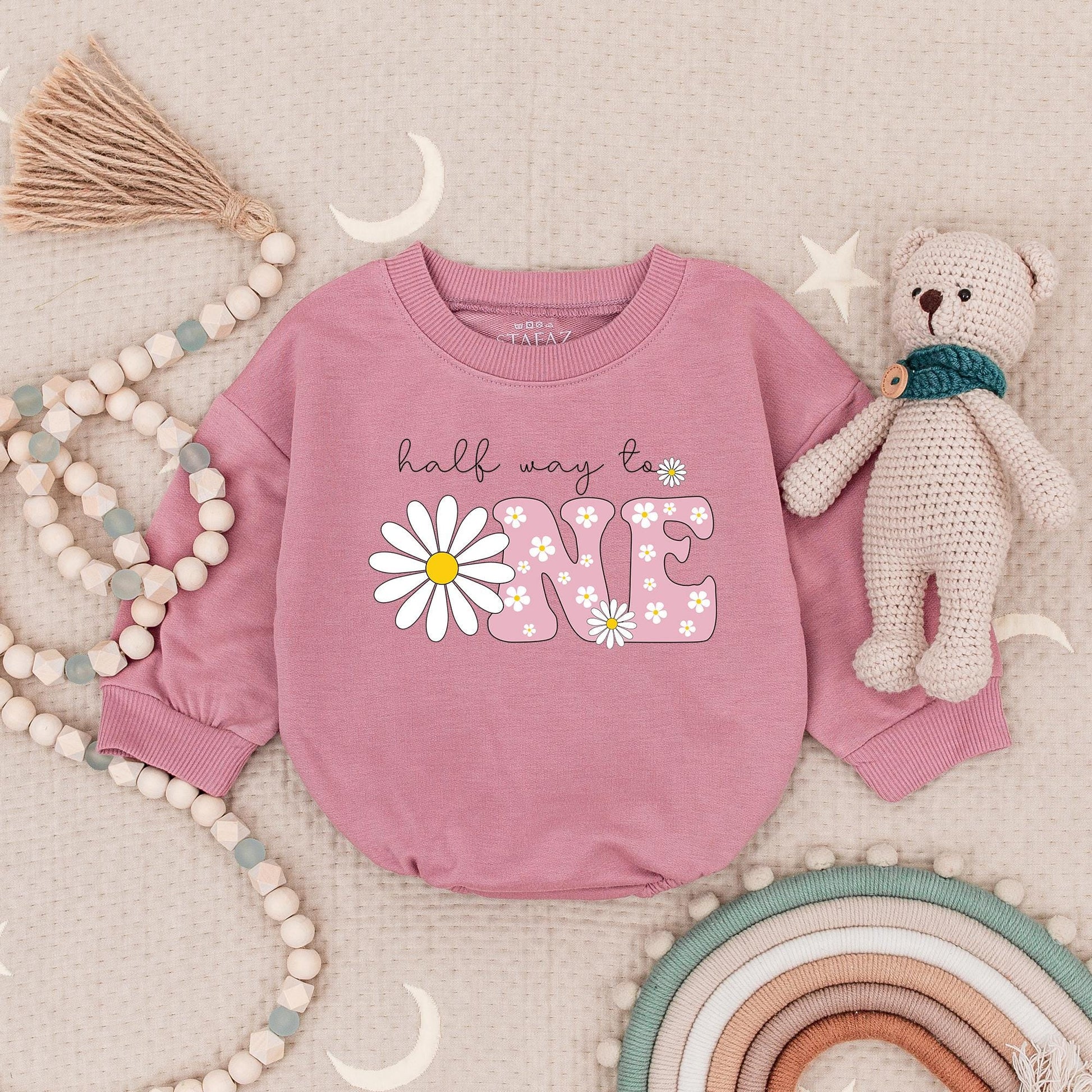 Personalized Daisy Half Birthday Girl Romper Cute Boho Pink Outfit with 1/2 ONE Design Whimsical Newborn Bodysuit Vintage Inspired Baby Shower Gift Clothes