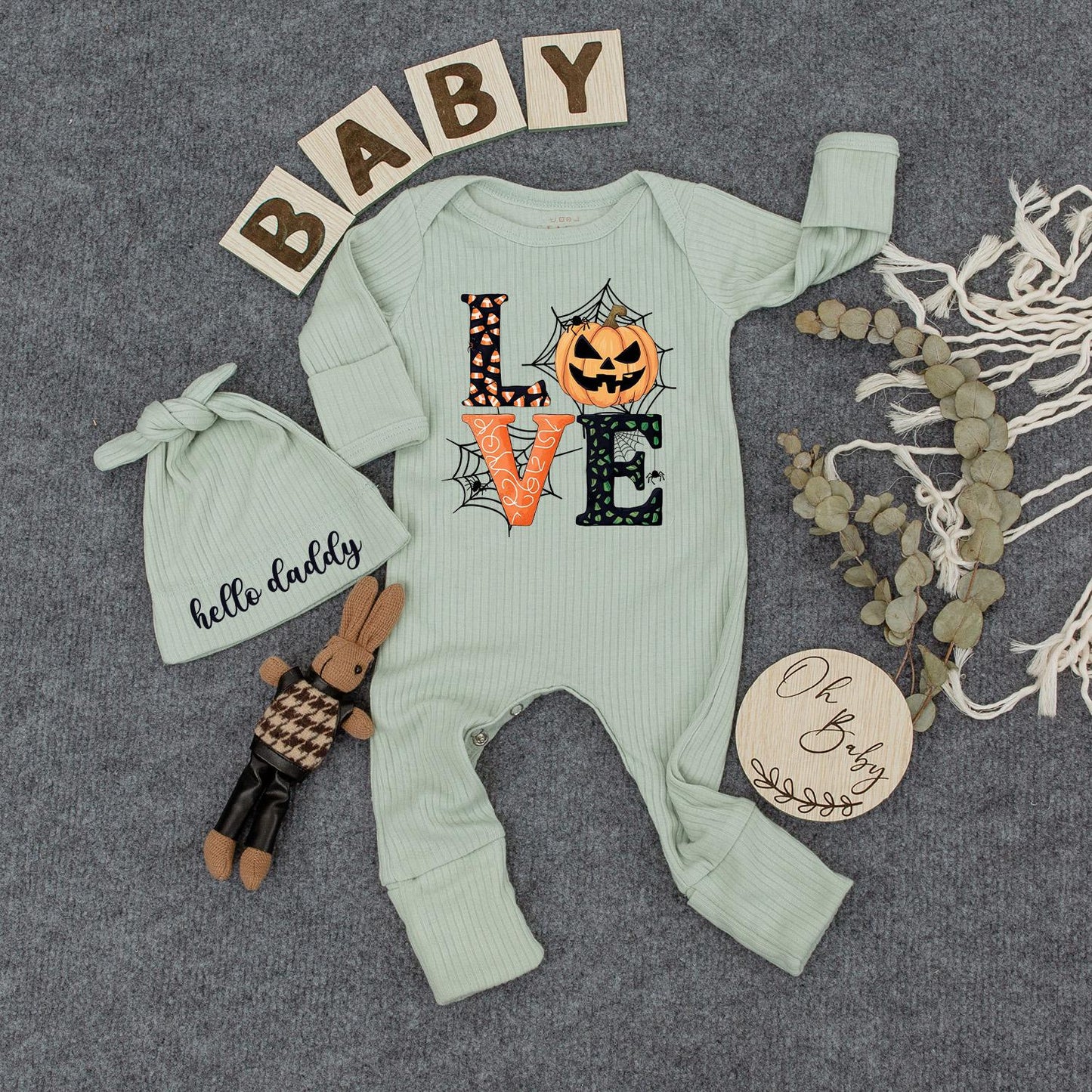 Personalized Cute Halloween Love Pumpkin Baby Bodysuit and Hat Set Newborn Romper Outfit Fall Festive Baby Shower Gift