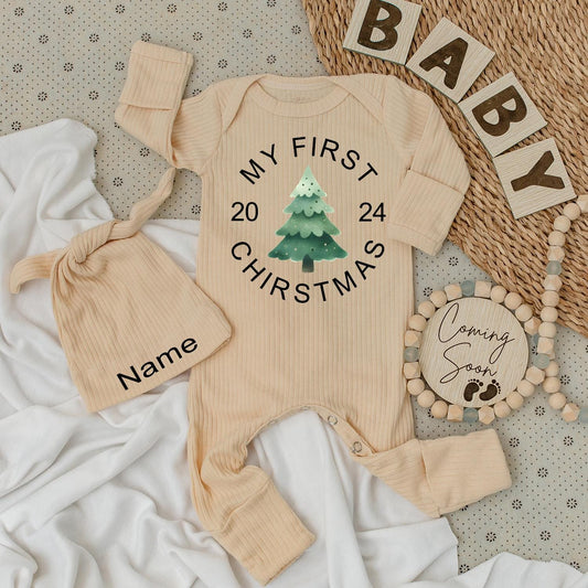 My First Christmas Baby Bodysuit and Hat Set Cute Tree Name Personalized Baby Boy Girl Gift Newborn Coming Soon Outfit 2024 Unisex