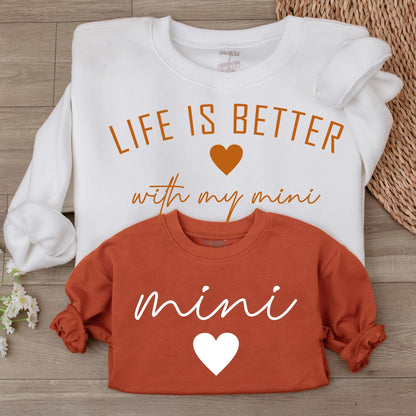 Matching Family Sweatshirts: Auntie, Mama, and Mini Retro Outfits