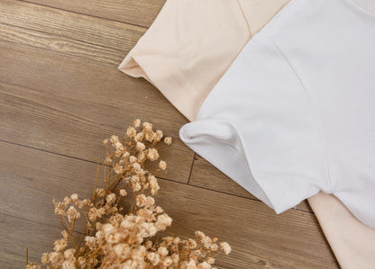 In My Mama's Boy Era Romper Retro Newborn Bodysuit with Blue Floral Lettering Playful Infant Clothes Baby Shower Gift Matching Family Outfit Announcement 139