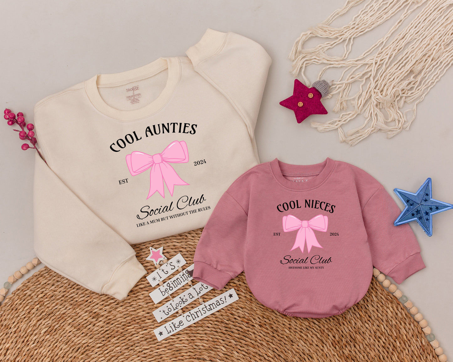 Auntie & Baby Matching Sweatshirts - Family Gift & Christmas Tee