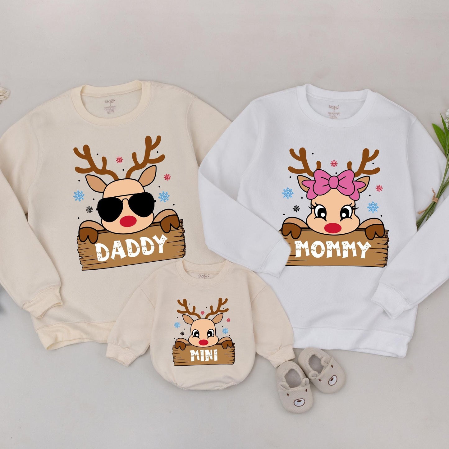 Reindeer Family Christmas Sweatshirt - Personalized Mommy & Me Outfit