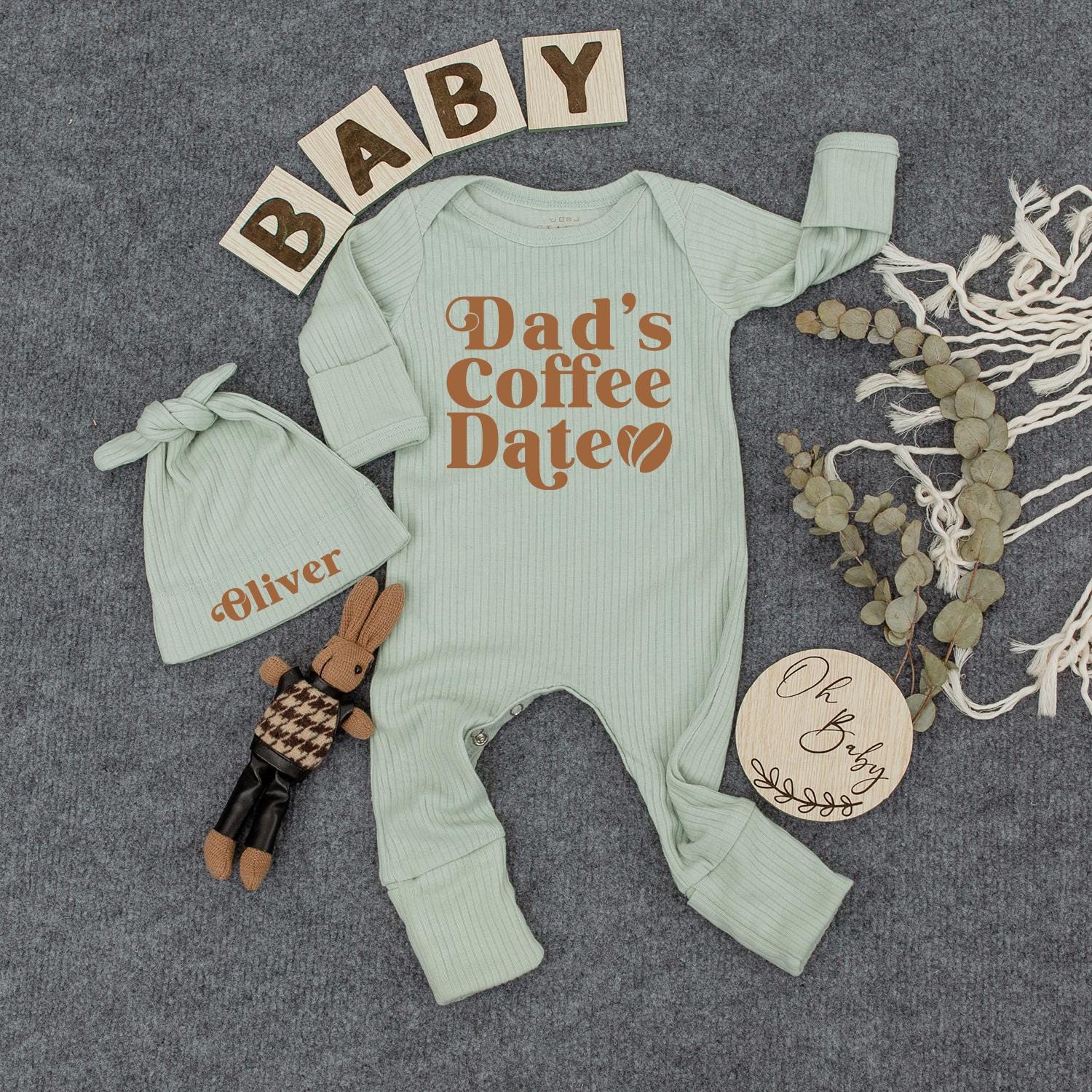 Dad's Coffee Date Personalized Baby Outfit with 'Oliver' Hat, Cute Newborn Set for Coffee Loving Dads, Baby Shower Gift, Modern Infant Bodysuit 138