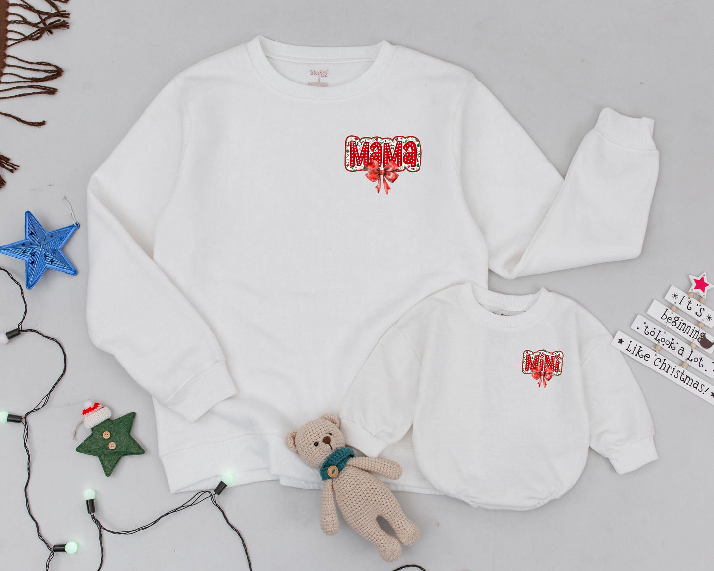 Vintage Christmas Sweatshirts: Matching Family Outfit & Holiday Gift