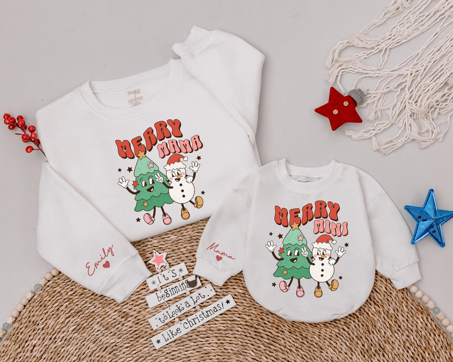 Matching Mama & Mini Christmas Sweatshirts – Festive Family Outfits