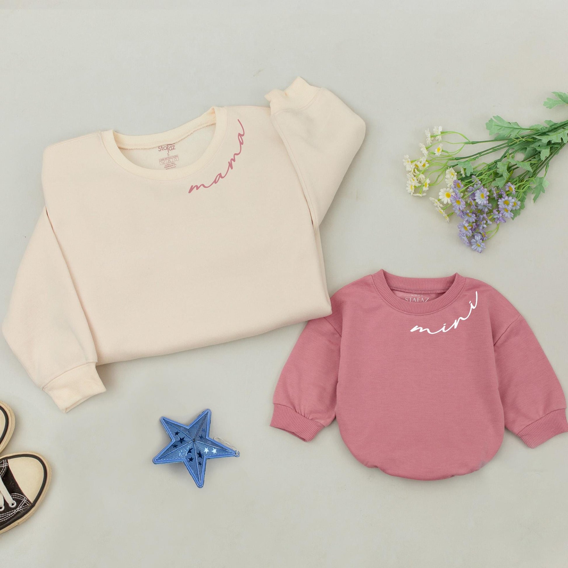 Matching Mama & Mini Christmas Sweaters, Mommy and Me Holiday Outfits