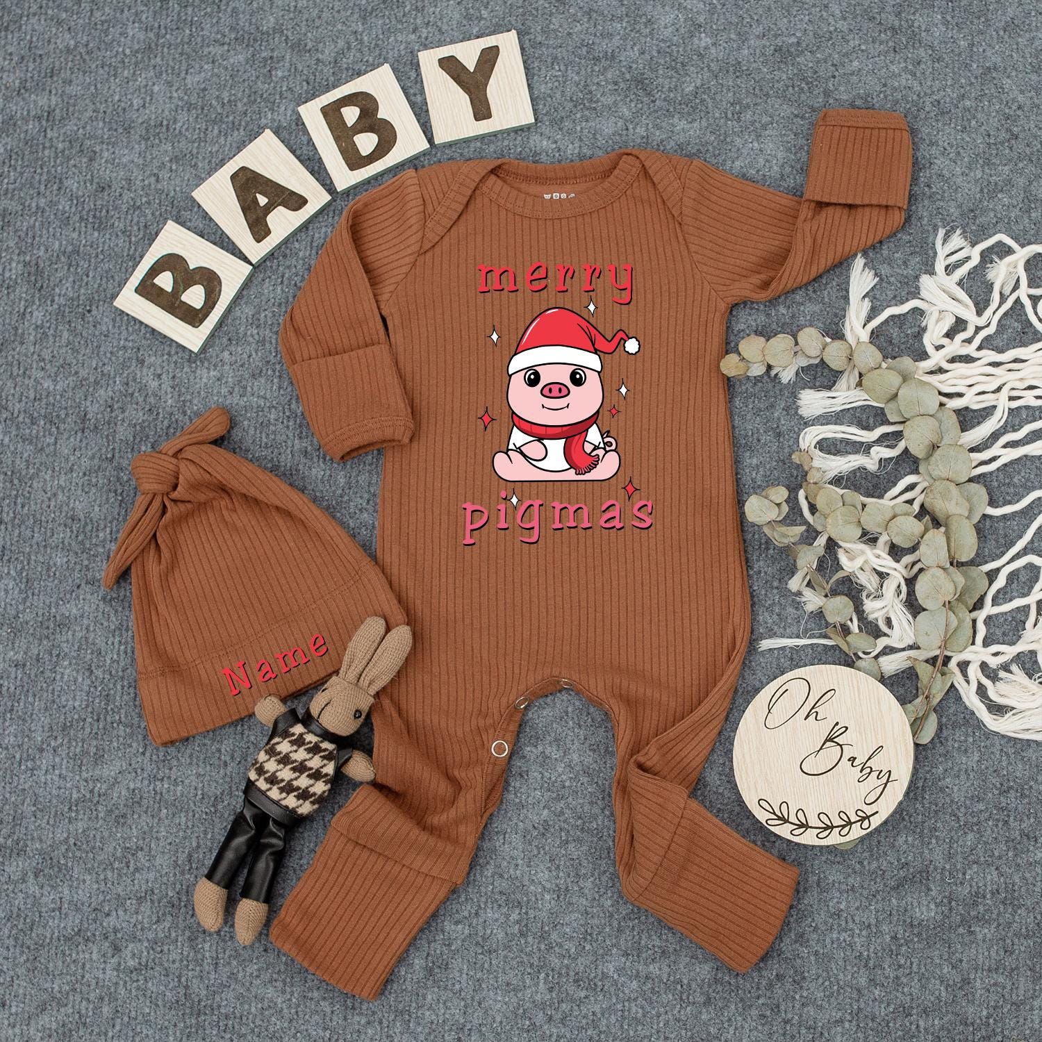 Custom Merry Pigmas Baby Bodysuit & Hat Cute Cartoon Pig Santa Outfit Newborn Jumpsuit Baby Shower First Christmas Gift