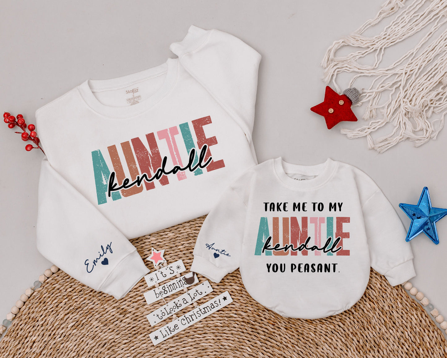 Custom Auntie Sweatshirt: Personalized Gifts for Aunts & Nieces