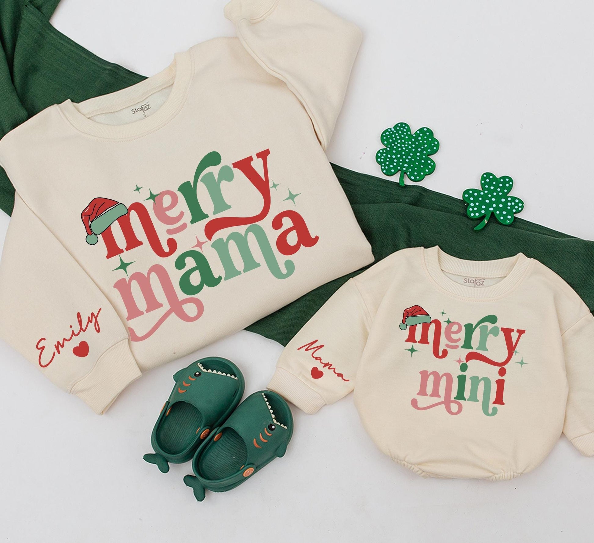 Personalized Merry Mama & Mini Sweatshirt Set Retro Christmas Matching Outfits Daughter Mom Baby Girl Holiday Sweatshirts Custom Name Sleeve Heart