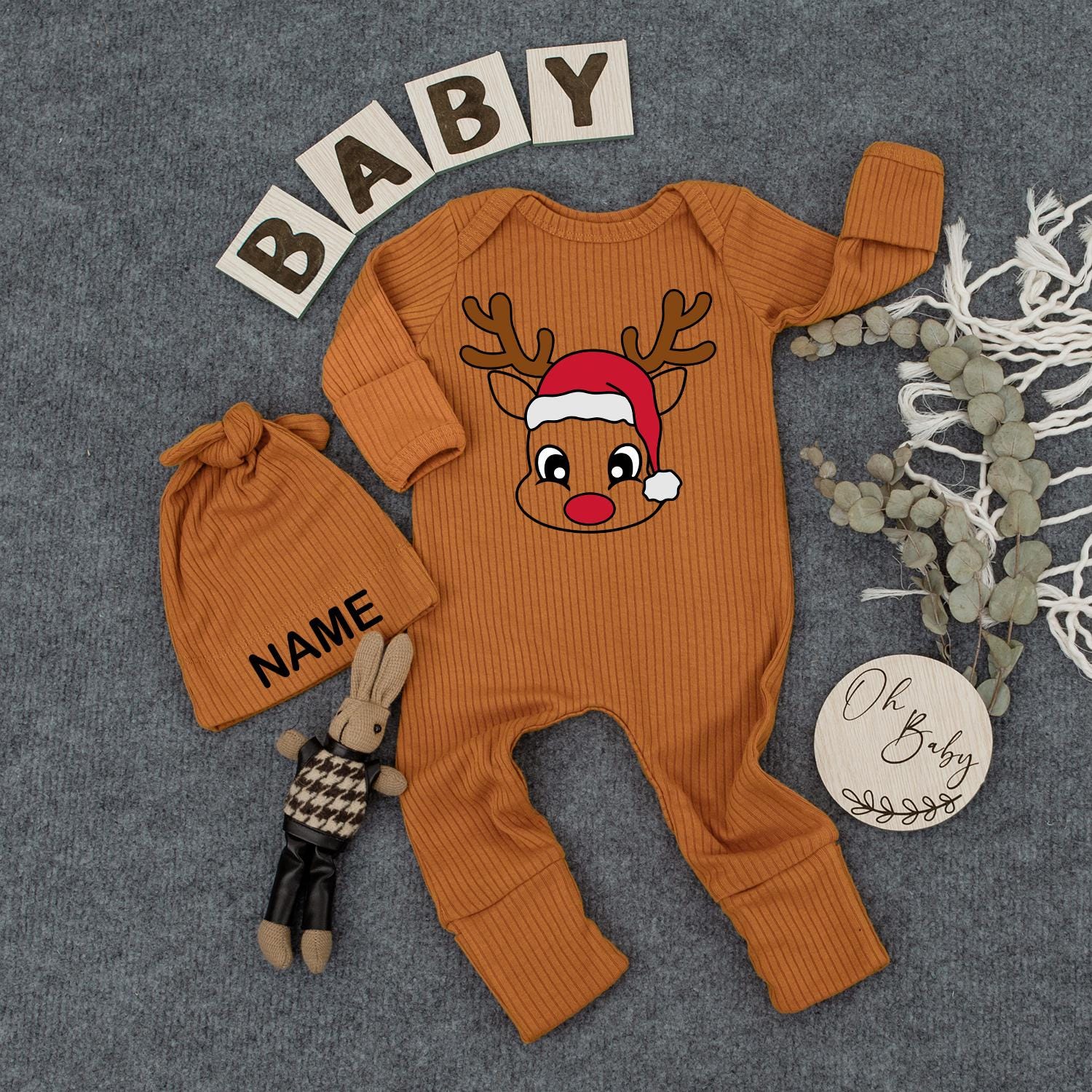 Customizable Reindeer Baby Bodysuit and Hat Cute Cartoon Santa Hat with Name Baby Christmas Outfit Shower Gift