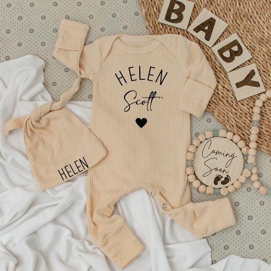 Helen & Scott Personalized Baby Bodysuit and Hat Set, Modern Name Design, Newborn Shower Gift, Custom Baby Clothes, Clean Minimalist Style, Take a Shower