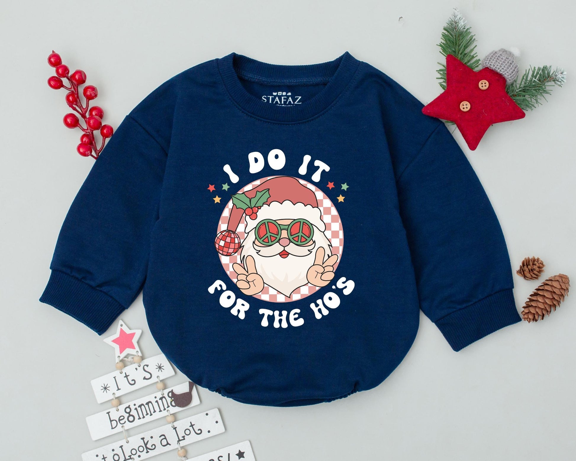 Retro Santa Claus Bubble Romper with Peace Sign, Funny Christmas Baby Outfit, Pink Text "I Do It For The Ho's" Vintage Newborn Bodysuit, Xmas Infant Clothes Baby Shower Gift