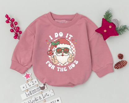 Retro Santa Claus Bubble Romper with Peace Sign, Funny Christmas Baby Outfit, Pink Text "I Do It For The Ho's" Vintage Newborn Bodysuit, Xmas Infant Clothes Baby Shower Gift