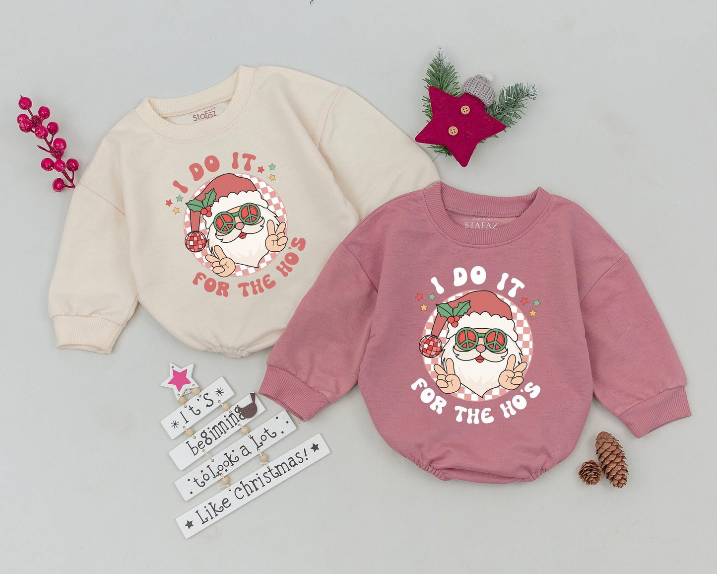 Retro Santa Claus Bubble Romper with Peace Sign, Funny Christmas Baby Outfit, Pink Text "I Do It For The Ho's" Vintage Newborn Bodysuit, Xmas Infant Clothes Baby Shower Gift