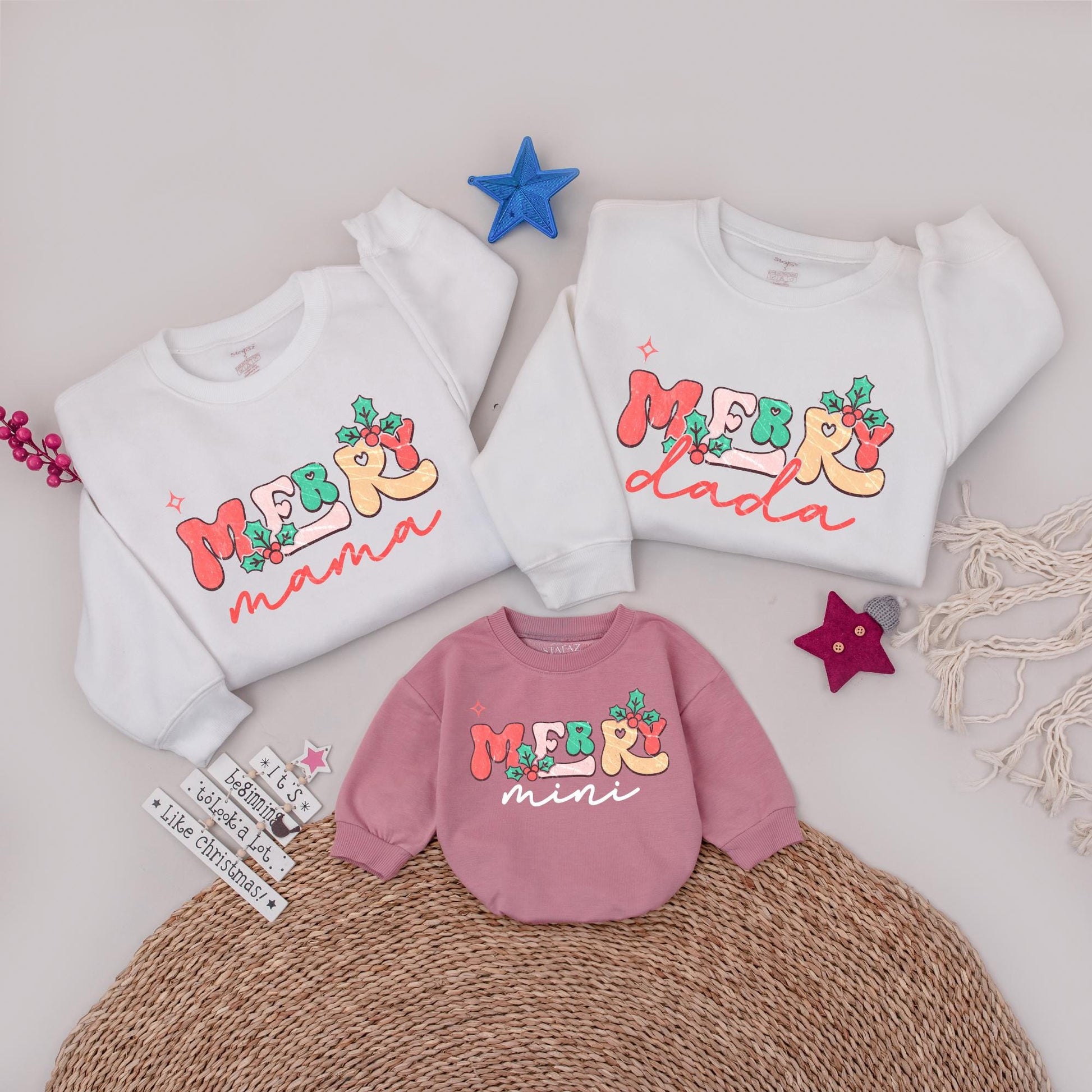 Merry Mama & Mini Matching Christmas Family Outfits Festive Holly Berry Star Design Cheerful Holiday Mom Baby Daughter Sweatshirts