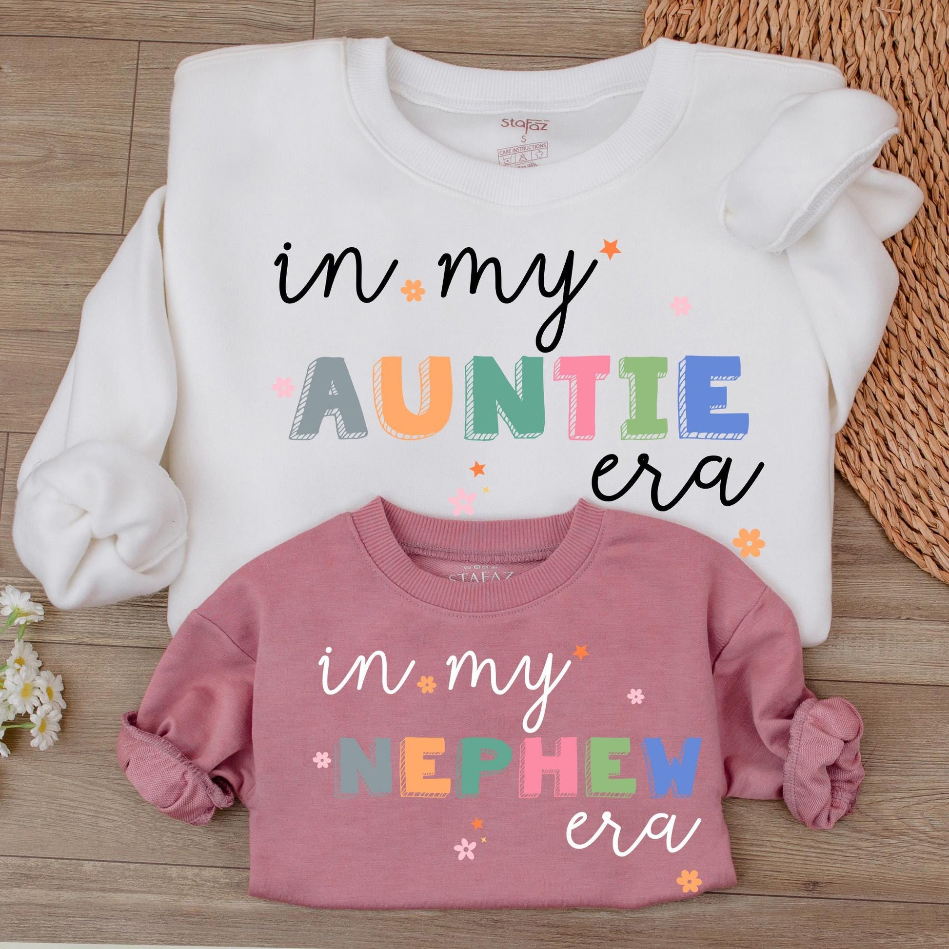 Retro Auntie Era Sweatshirt: Perfect Gift for Aunts & Nieces