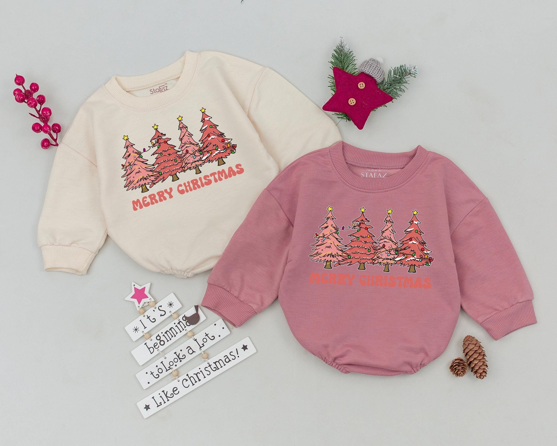 Retro Pink Christmas Tree Romper Whimsical Merry Christmas Baby Outfit Festive Lights and Stars Newborn Bodysuit Soft Infant Holiday Gift