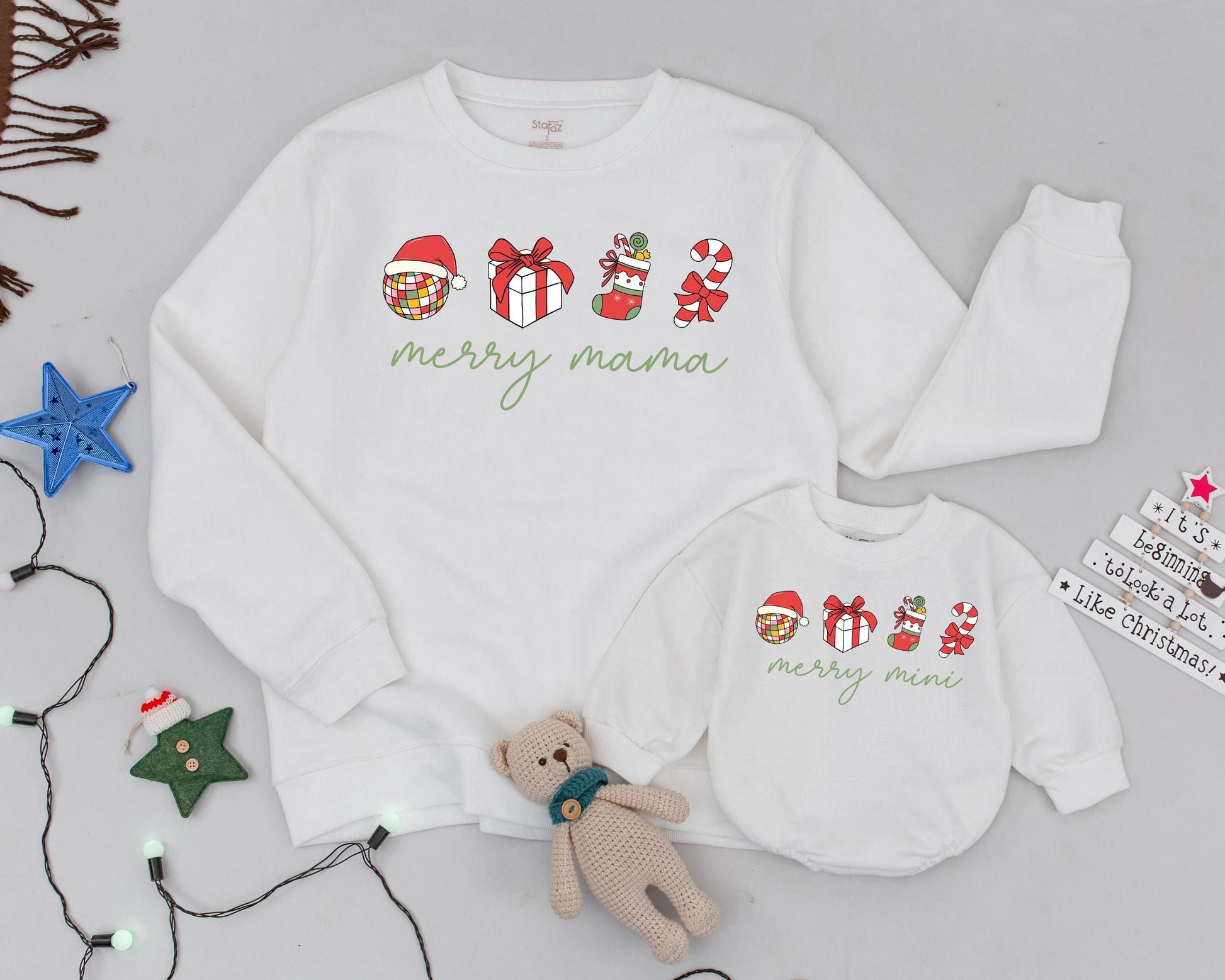 Mama and Mini Christmas Sweatshirts: Matching Vintage Family Outfit