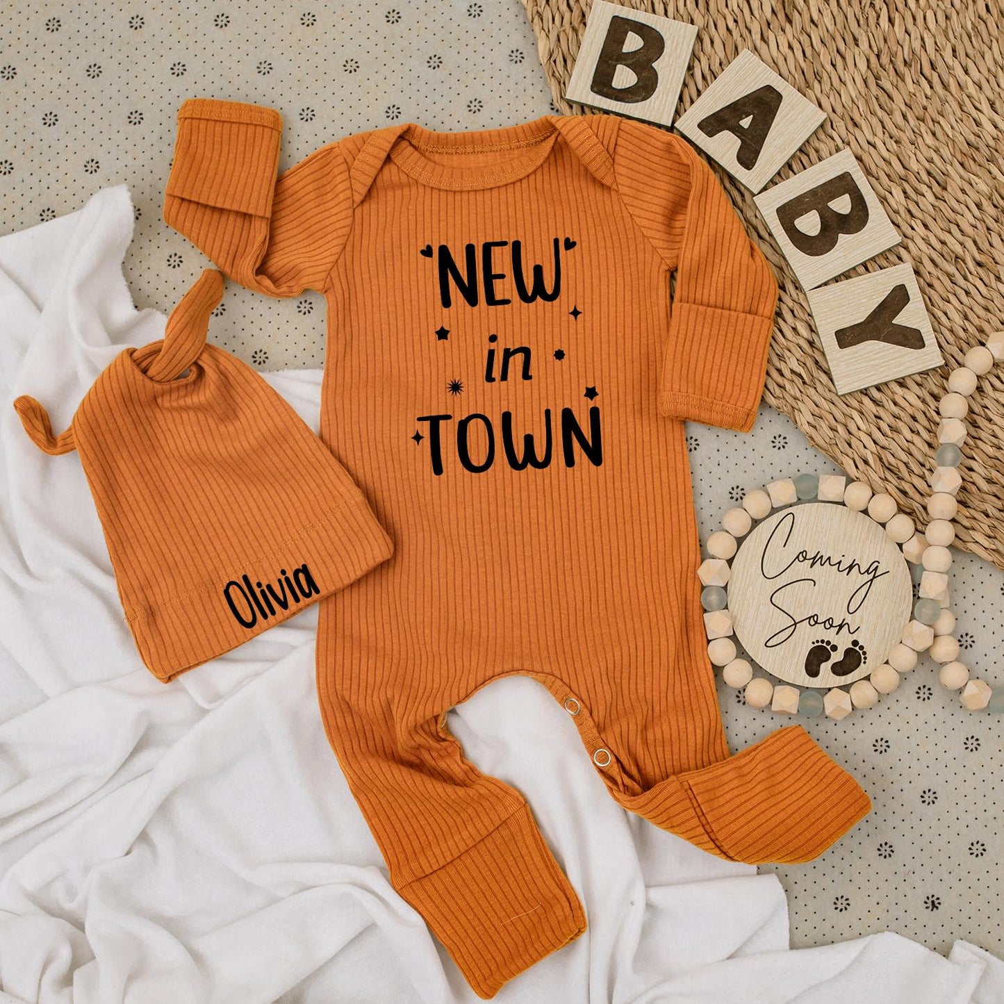 "New in Town" Baby Bodysuit & Hat Set Newborn Coming Home Outfit Bold Modern Star Plus Symbol Playful Shower Gift Unisex Comfortable Design