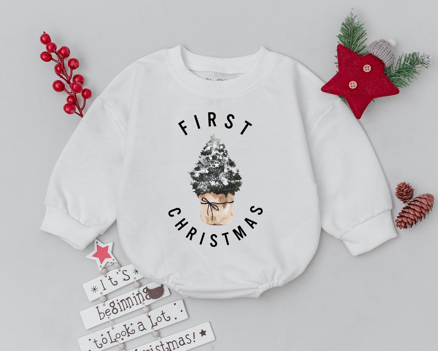 My First Christmas Romper Baby Outfit Classic Christmas Tree Design First Holiday Infant Shower Gift Retro Newborn Coming Home Clothes