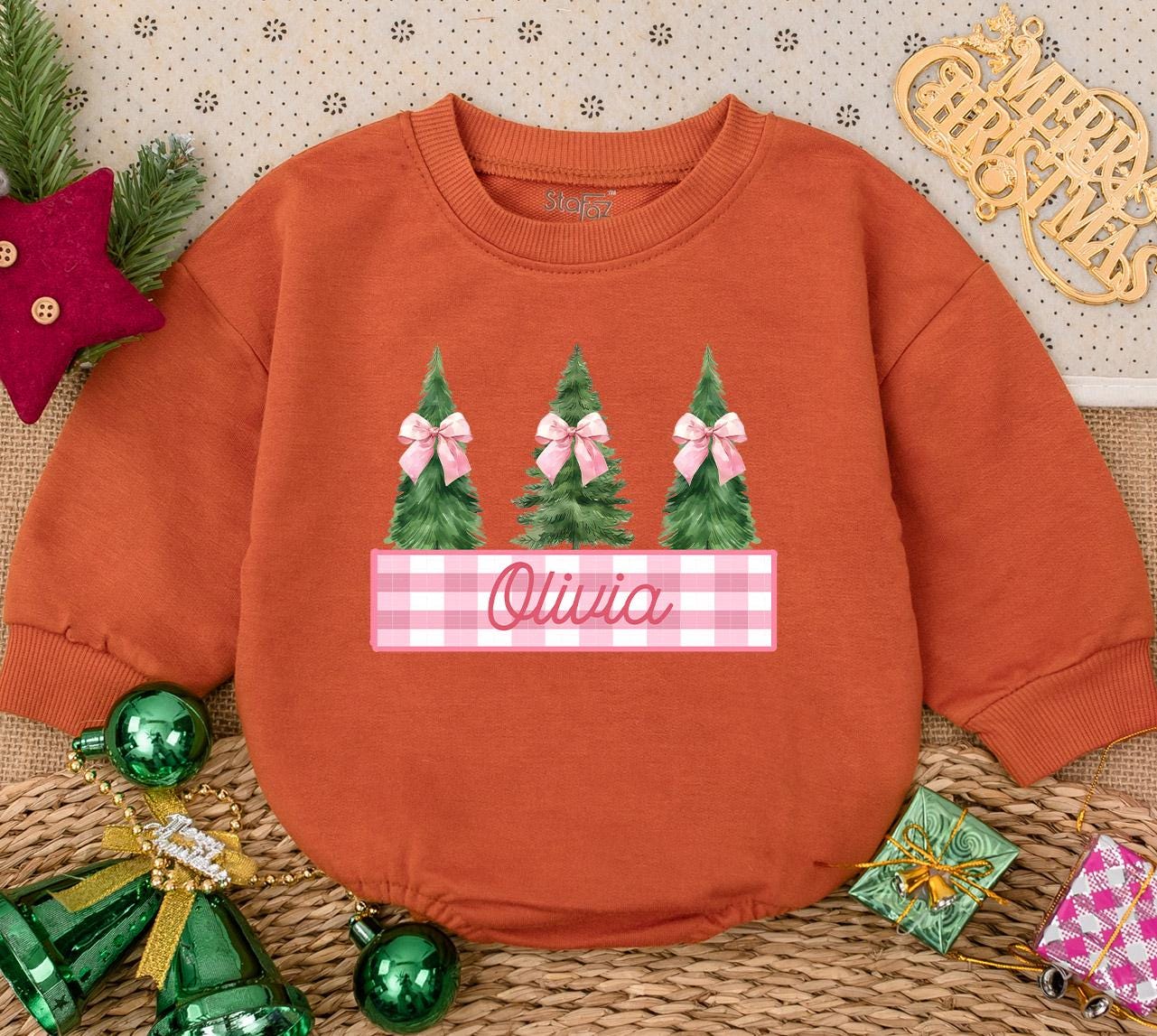 Personalized Baby Girl Christmas Romper with Watercolor Trees & Pink Bows, Sweet First Holiday Outfit Infant Bodysuit Winter Baby Shower Gift