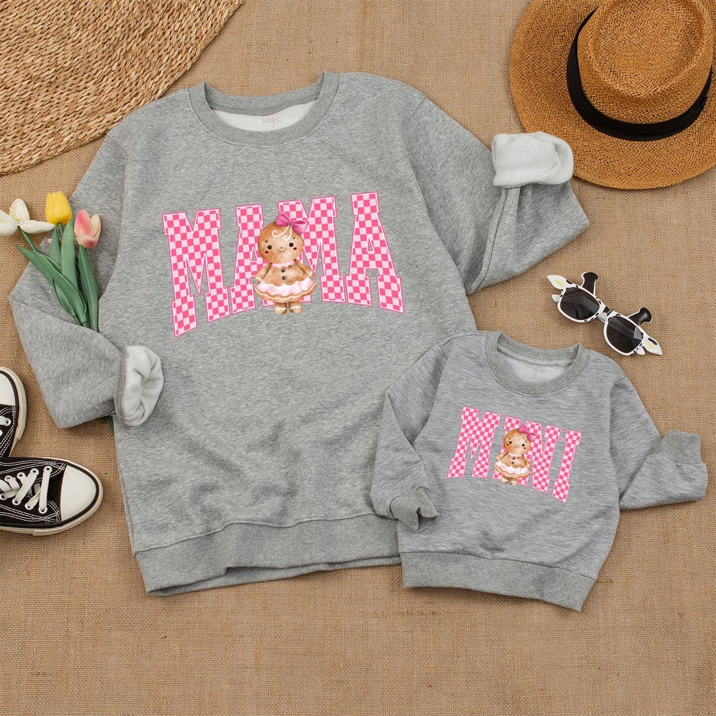 Mama Mini Matching Christmas Sweatshirts Pink Checkerboard Gingerbread Cookie Family Holiday Outfit Cute Baby Girl Trendy Kids Style
