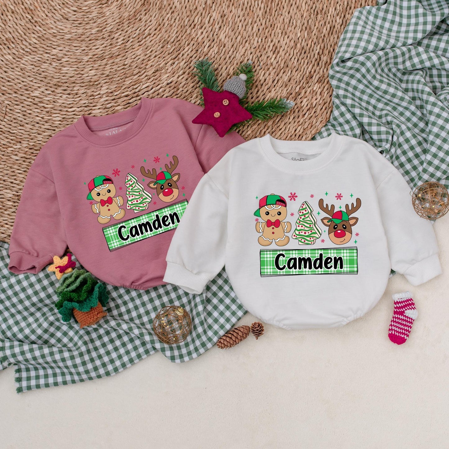 Personalized Christmas Romper for Baby Boy, Festive Reindeer Outfit with Custom Name, Gingerbread Man Winter Bodysuit, Holiday Baby Shower Gift Camden 139